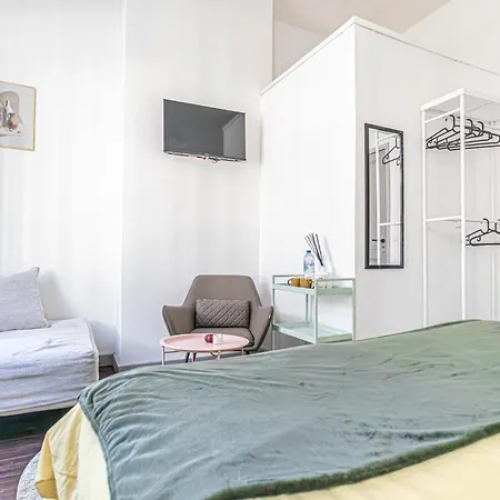 3 Lovely Comfortable At Heart Of Lejlighed Gent