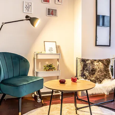 Apartment 3 Lovely Comfortable At Heart Of