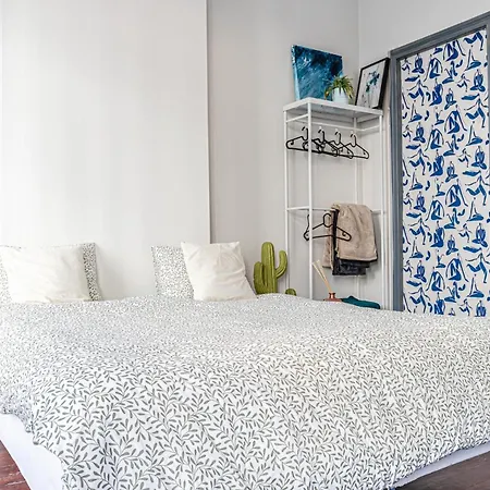 3 Lovely Comfortable At Heart Of Apartment