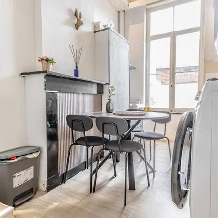 3 Lovely Comfortable At Heart Of Apartment